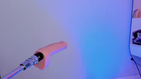 Violeth Hill online show from 9, 3, 2025