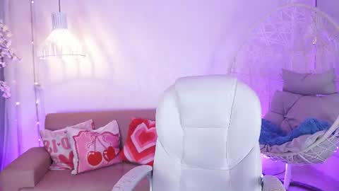 violetjonesx online show from 13, 6, 2026