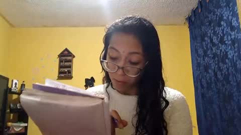 Violet777  online show from 7, 10, 2025