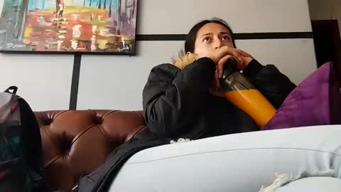 violetskinny online show from 22, 1, 2025