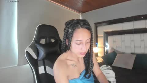 violetskinny online show from 1, 10, 2025