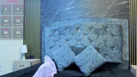 ViolettGolden online show from 23, 9, 2025