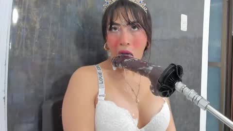 Snapshot of violett_collins_ chatting on 25, 9, 2025 Violett online show from 25, 9, 2025