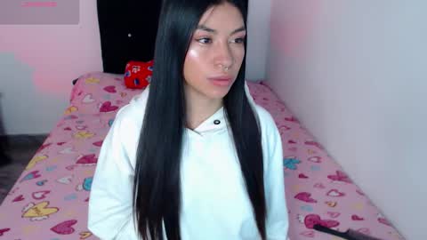 violeta  online show from 8, 9, 2025