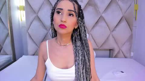 Violett  online show from 5, 1, 2026