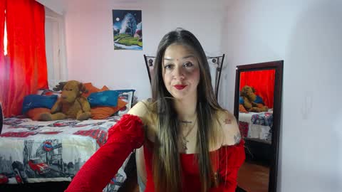 Snapshot of violetta_afrodita chatting on 19, 9, 2025 violetta_afrodita online show from 19, 9, 2025