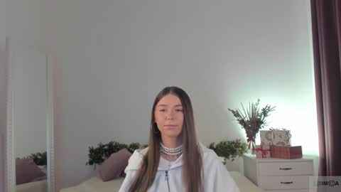 violetta_finch online show from 15, 12, 2024