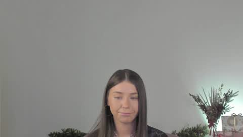 violetta_finch online show from 19, 12, 2024