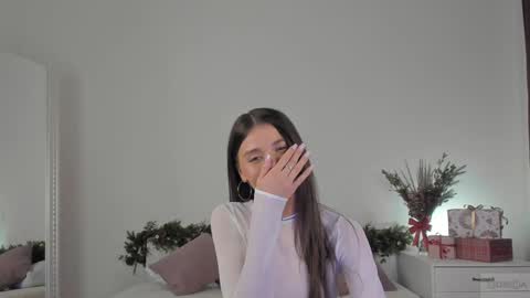 violetta_finch online show from 19, 1, 2025