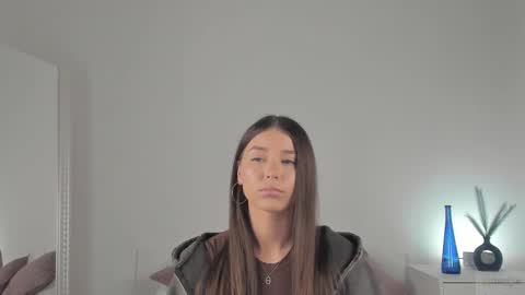 violetta_finch online show from 13, 2, 2025