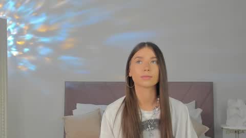 violetta_finch online show from 12, 3, 2025