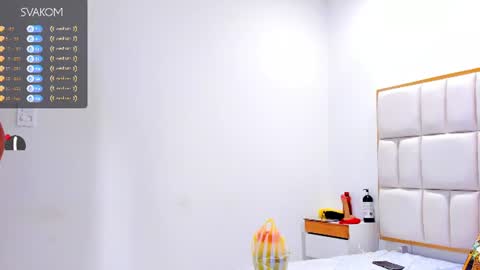 Snapshot of violetta_foxx1 chatting on 13, 6, 2026 violeta online show from 13, 6, 2026