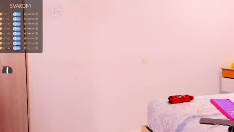 Snapshot of violetta_foxx1 chatting on 14, 6, 2026 violeta online show from 14, 6, 2026