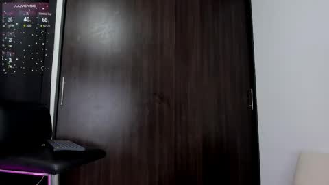 violetta_pretty online show from 22, 5, 2026