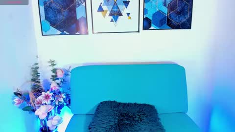 Princess Violet Valerious Follow me IGX violetvalerious online show from 29, 9, 2025