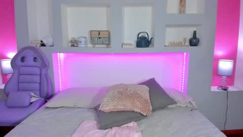 ViolettaBaker online show from 31, 12, 2024