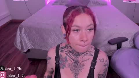 ViolettaBaker online show from 11, 2, 2025