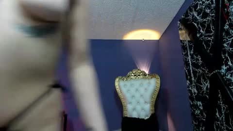 Snapshot of violettamidnight chatting on 26, 10, 2025 Violetta online show from 26, 10, 2025