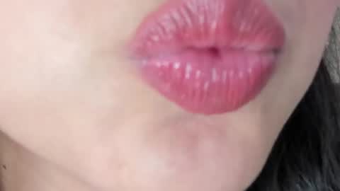 violettarousee online show from 15, 5, 2026
