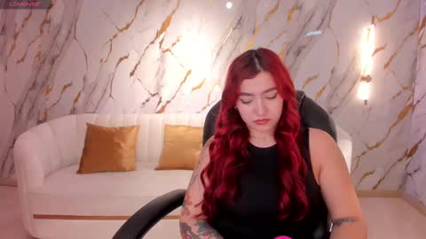 Violett Castel online show from 14, 2, 2025