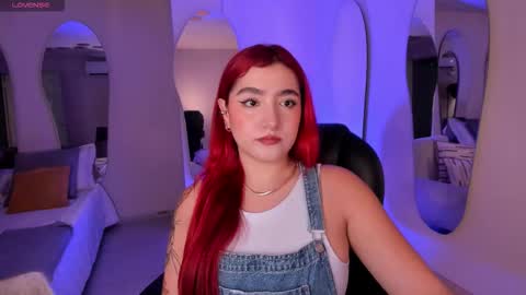 Violett Castel online show from 1, 10, 2025