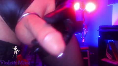 Violette online show from 28, 2, 2025