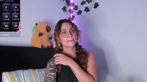 Violette  online show from 21, 2, 2025