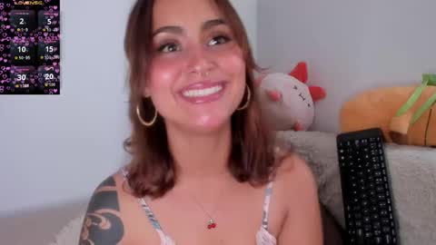 Violette  online show from 28, 9, 2025