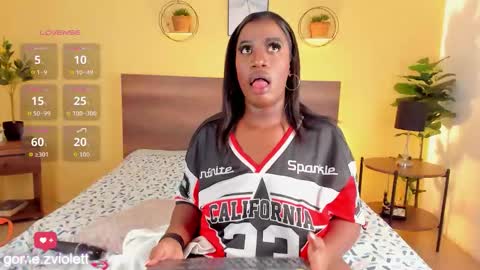 Violett online show from 5, 10, 2025