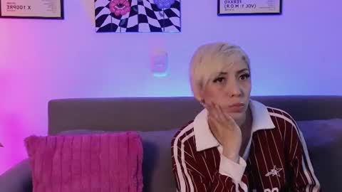Violet online show from 22, 6, 2026