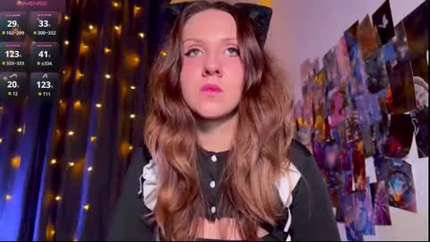 Snapshot of violettmo0n chatting on 16, 3, 2026 Next stream 1522026 400 GMT 3 online show from 16, 3, 2026