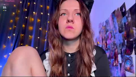 Snapshot of violettmo0n chatting on 20, 3, 2026 Next stream 1522026 400 GMT 3 online show from 20, 3, 2026