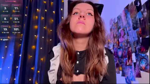 Snapshot of violettmo0n chatting on 21, 3, 2026 Next stream 1522026 400 GMT 3 online show from 21, 3, 2026