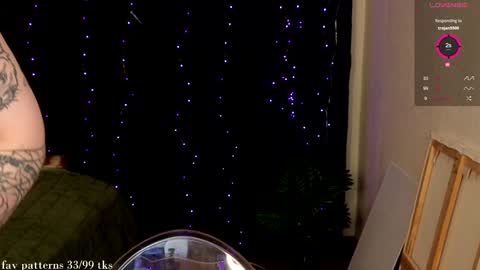 Snapshot of violetvio1ator chatting on 18, 12, 2024 Dommy mommy online show from 18, 12, 2024