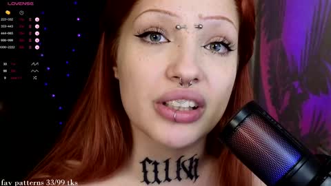 Snapshot of violetvio1ator chatting on 10, 1, 2025 Dommy mommy online show from 10, 1, 2025