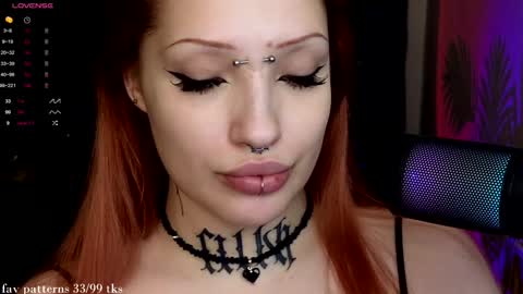 Snapshot of violetvio1ator chatting on 23, 1, 2025 Dommy mommy online show from 23, 1, 2025
