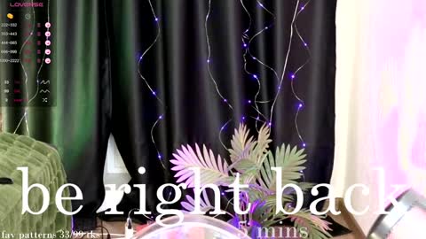 Snapshot of violetvio1ator chatting on 24, 1, 2025 Dommy mommy online show from 24, 1, 2025