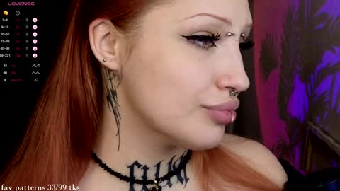 Snapshot of violetvio1ator chatting on 24, 1, 2025 Dommy mommy online show from 24, 1, 2025