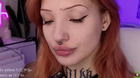 Snapshot of violetvio1ator chatting on 10, 10, 2025 Dommy mommy online show from 10, 10, 2025