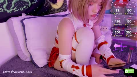 Violetvivi online show from 4, 12, 2024