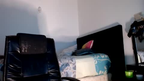  Violet  online show from 9, 12, 2024