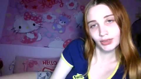 violetxblossoms online show from 22, 12, 2025