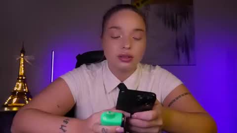 Violla online show from 2, 3, 2025