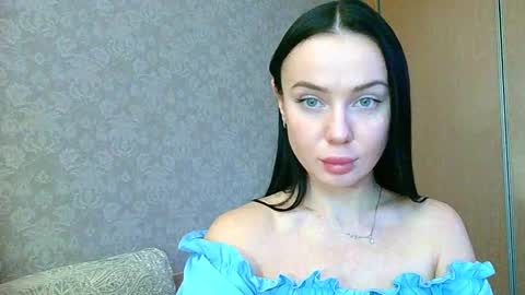 viora12 online show from 22, 2, 2025