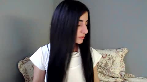 viorett online show from 19, 11, 2025