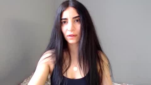 viorett online show from 22, 11, 2025