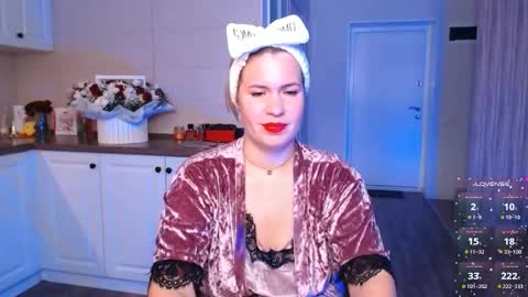  VelvettTime  online show from 13, 9, 2025