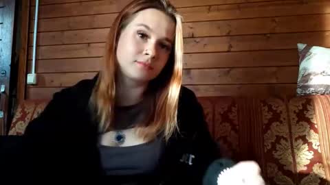 Snapshot of virgiehackney chatting on 3, 10, 2025 Mia online show from 3, 10, 2025