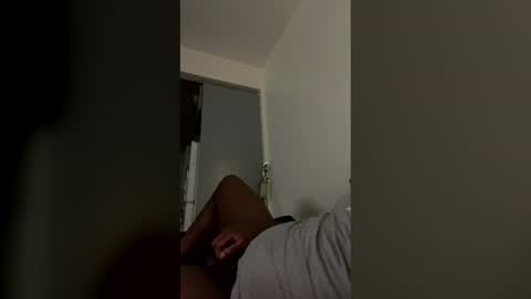 Snapshot of virgoincredible25 chatting on 23, 6, 2026 Elle Hood online show from 23, 6, 2026