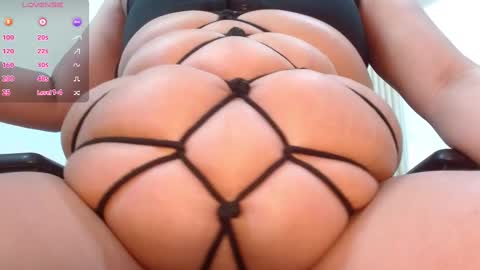 Snapshot of virtual_charm chatting on 11, 3, 2025 Sofia online show from 11, 3, 2025